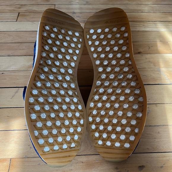 ADIDAS Iniki Runner End x Bodega - Picture 6 of 8